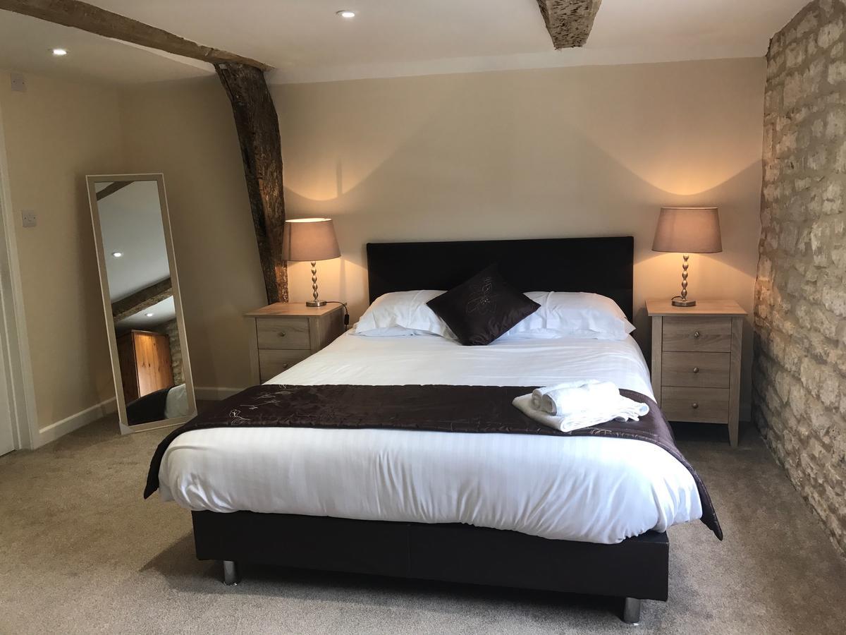 The White Hart Bed & Breakfast Frocester Exterior photo